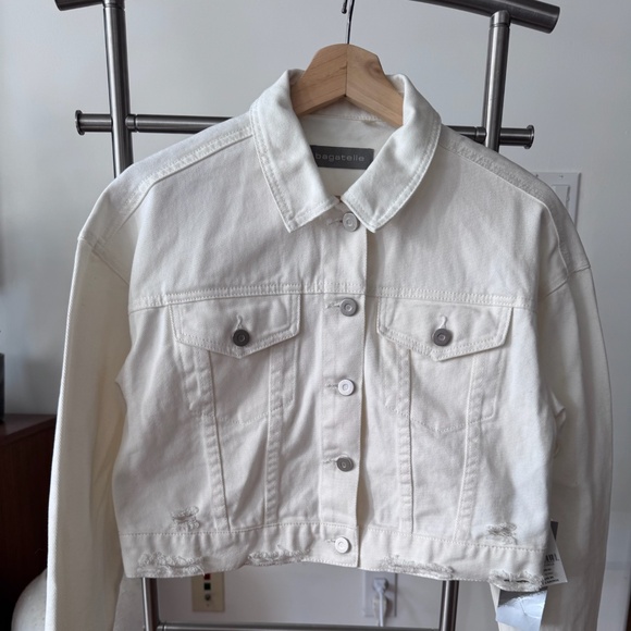 Bagatelle Crop Denim Jacket - NWT - Picture 1 of 3